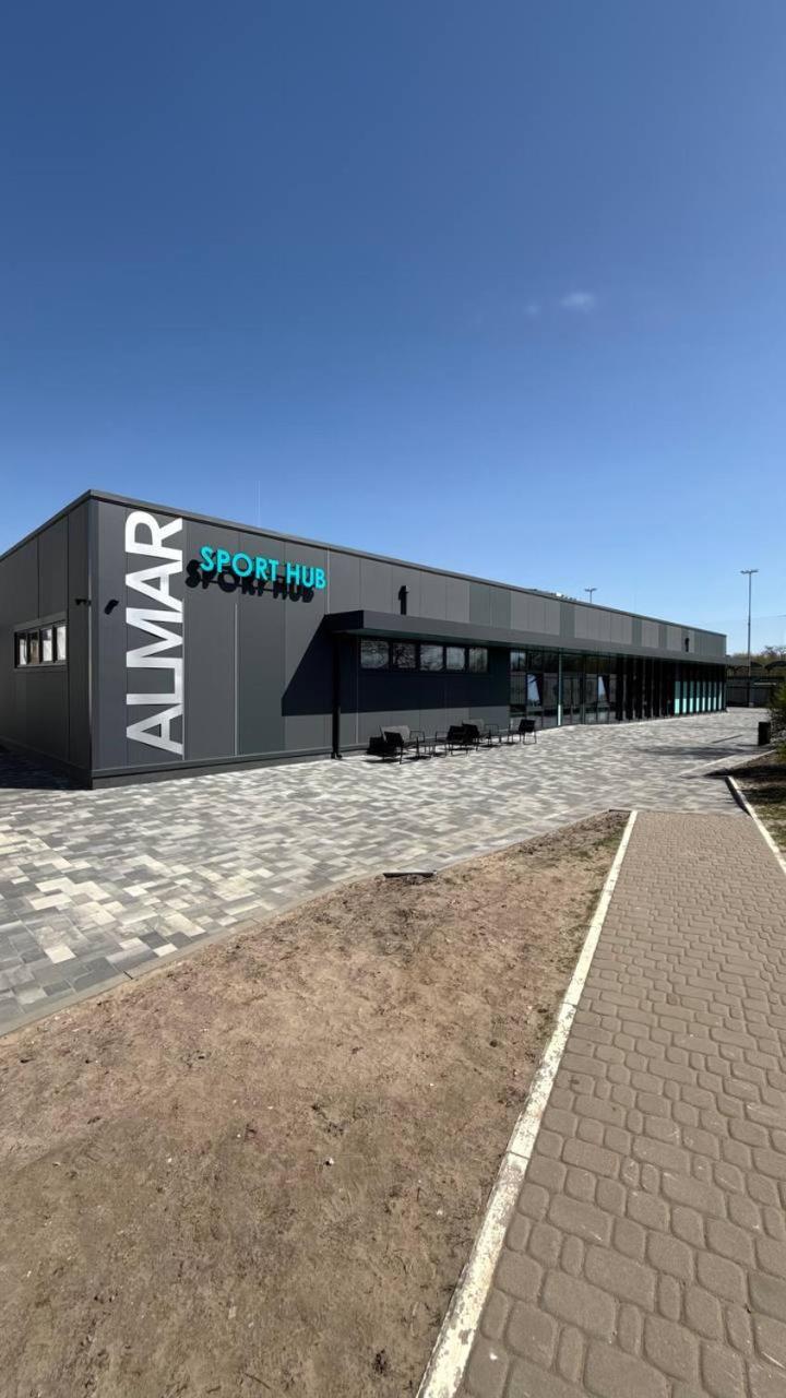 Al Mar Hotel Schaslyve Bagian luar foto