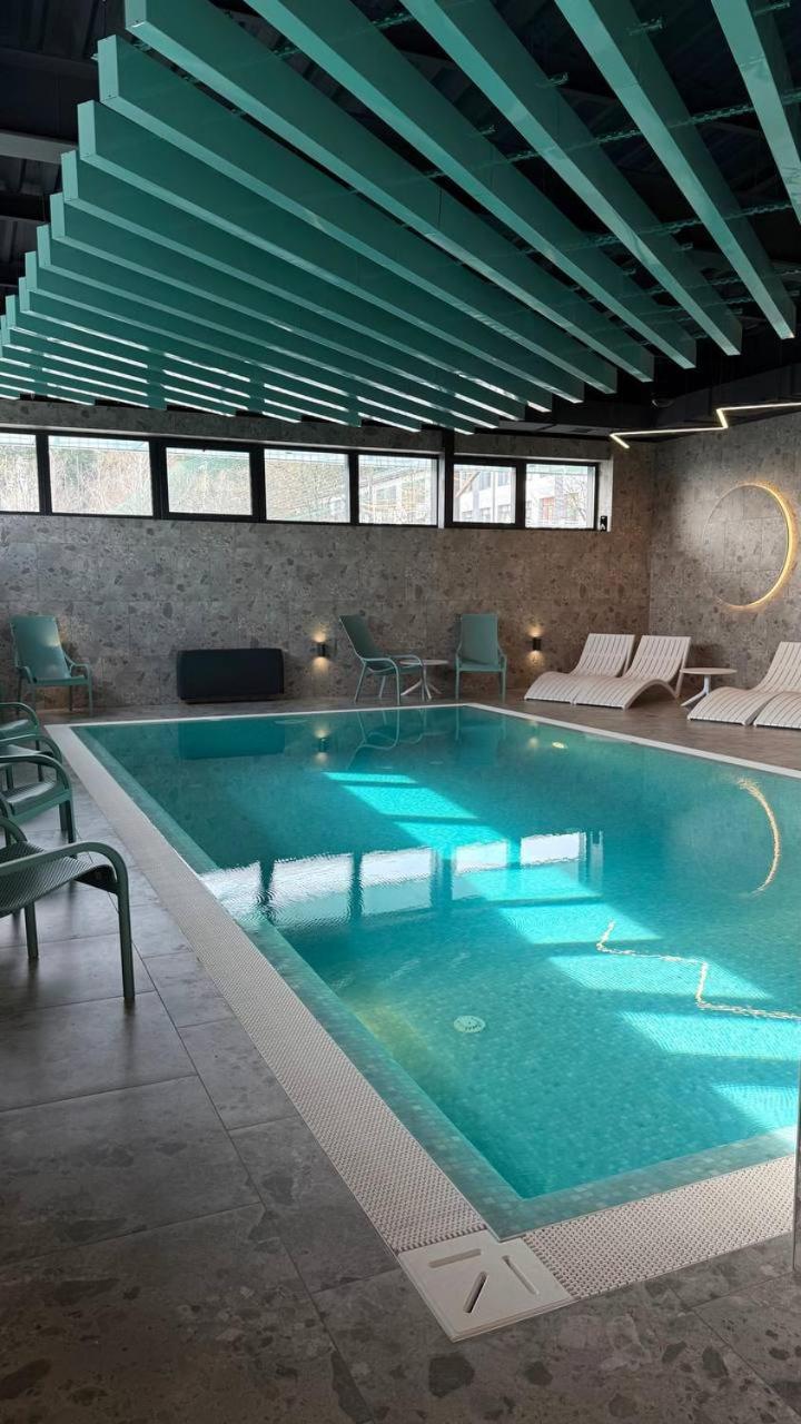 Al Mar Hotel Schaslyve Bagian luar foto